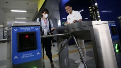 Pengguna Dompet Digital Memperoleh Keuntungan dari Beroperasinya LRT Jabodebek