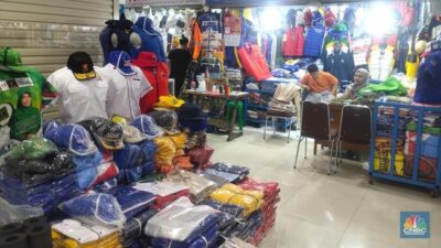 Harga Kaos Partai Diturunkan Untuk Meningkatkan Penjualan