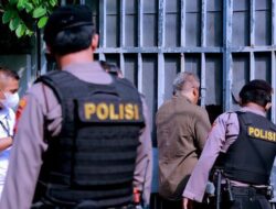 Polisi Menggeledah Rumah Ketua KPK Firli Bahuri