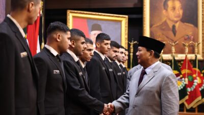 Prabowo Subianto Mempersembahkan Sambutan Pada Kedatangan 22 Mahasiswa Palestina di Unhandalam