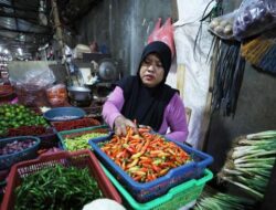 Harga Cabai Melonjak Tinggi, di Pasar Ini Mencapai Rp100.000