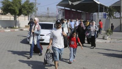 Warga Gaza Mengungsi karena Perbatasan Rafah Mesir Dibuka