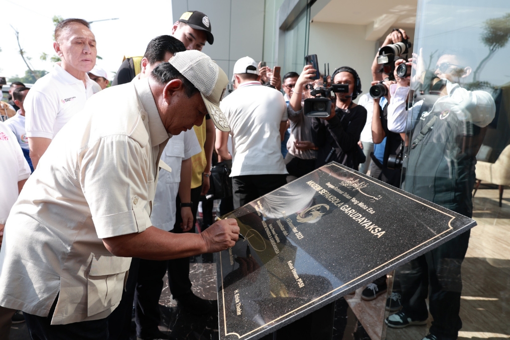 Prabowo Menyelenggarakan Peresmian Akademi Sepak Bola di Bekasi dan Mendukung Semangat Atlet Muda