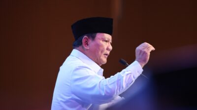 Berhati-hatilah Terhadap Tokoh Politik yang Banyak Janji dan Omong Kosong