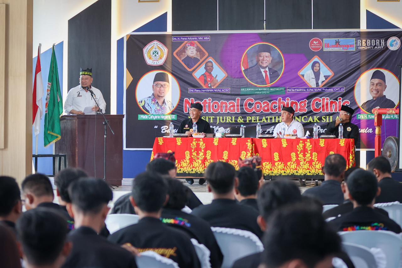 LaNyalla mengingatkan nilai luhur pencak silat saat membuka National Coaching Clinic untuk Wasit, Juri, dan Pelatih