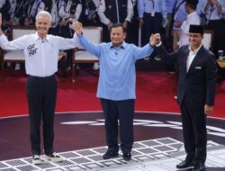 Debat Pertama Capres: Anies-Prabowo-Ganjar Beraksi dengan Unjuk Gigi
