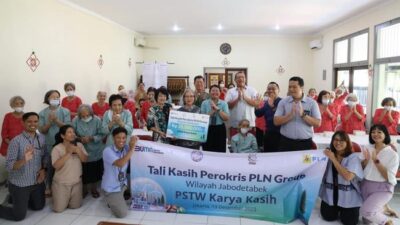 Perokris PLN Mengadakan Kegiatan Berbagi Kasih Natal Bersama 6 Panti