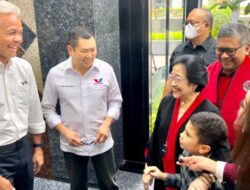 Megawati Bersenda Gurau dengan Bocah Kelas 2 SD tentang Arti Persatuan Indonesia dan Pak Ganjar