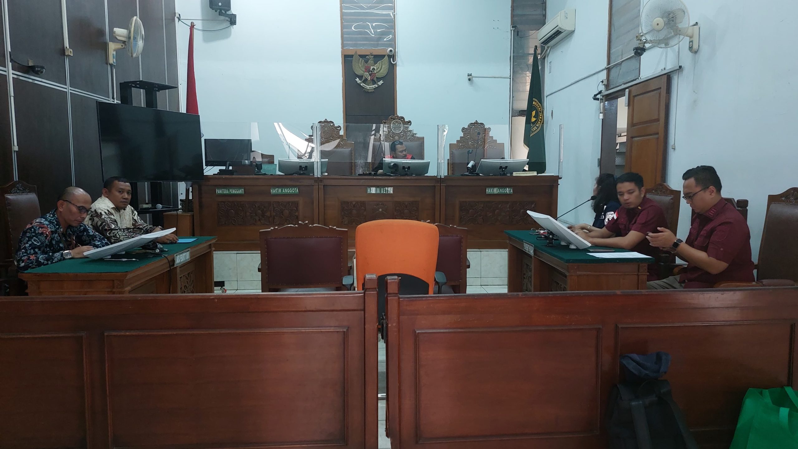 Hasil Sidang Praperadilan Menunjukkan Kasus Imigran Gelap Mohammed Alian Husen Menemui Titik Terang. Dirjen Imigrasi Tidak Mampu Membuktikan Apapun.