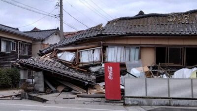 Gempa Bumi 7,6 SR Mengguncang Jepang, Menyebabkan Kerusakan Parah