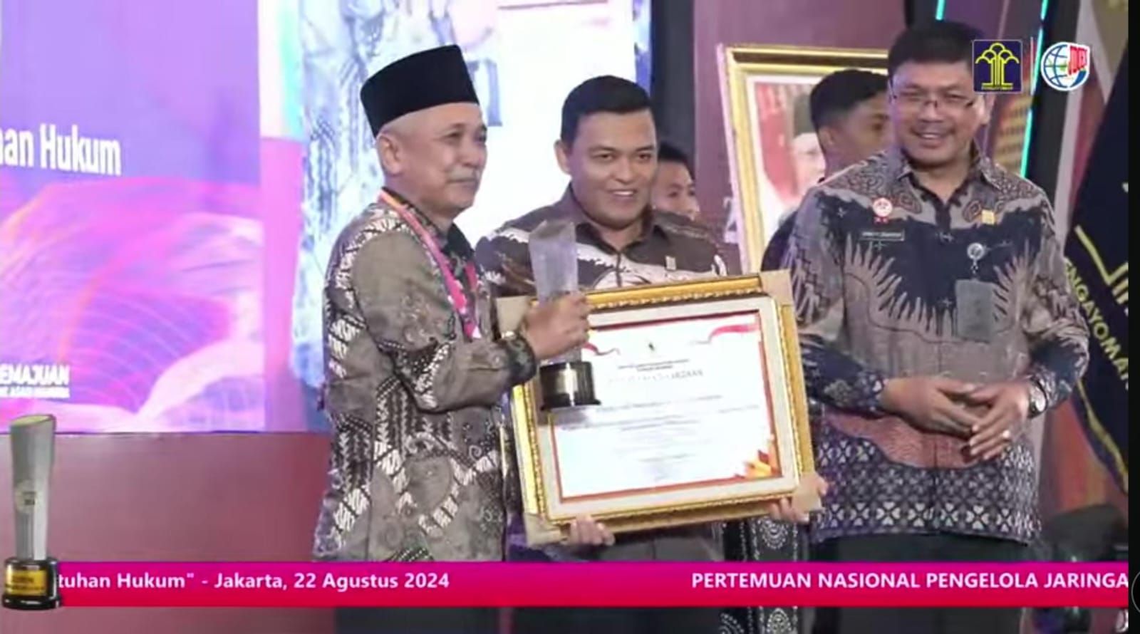 DPRD Pangandaran Juara Nasional Terbaik 1 Tahun 2024