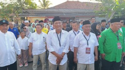 Ujang-Dadang Mendaftar secara Resmi ke KPU Pangandaran