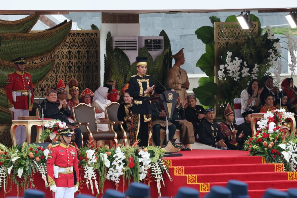 Warm Moments Between Prabowo Subianto and President Jokowi at the 79th RI Independence Day Ceremony