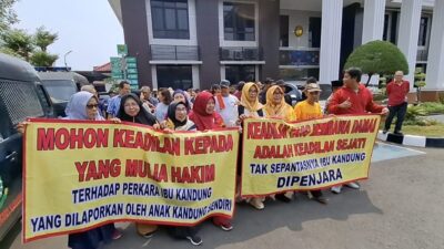 Waris Anak Kandung Menggugat Ibu, Terdakwa Meminta Pembebasan dari Semua Dakwaan