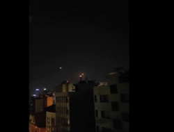 Iron Dome Iran Menghentikan Serangan Israel