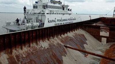 Kapal Singapura Ditemukan Lagi Saat Beraksi Mencuri Pasir Laut di Batam