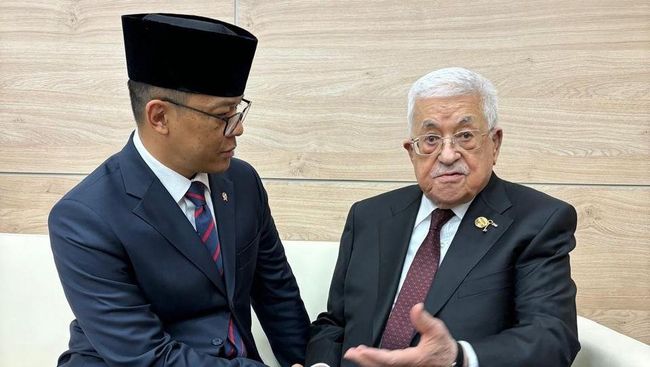 Sugiono Bertemu dengan Presiden Palestina Mahmoud Abbas di Rusia, Berdialog seperti Ini