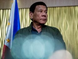 Filipina Ngeri: Eks Presiden Ancam Bunuh Anggota DPR dengan Bom