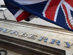 Burberry Umumkan PHK 1.700 Pekerja: Fesyen Dunia Terguncang