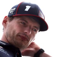 Verstappen Tak Peduli Hukuman Balapan: Dampaknya pada Karirnya