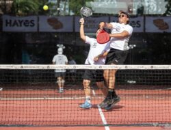 Panduan Bermain Padel: Aturan Servis, Skor, & Lapangan