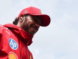 Mayoritas Kru Ferrari Tidak Setuju dengan Kehadiran Hamilton