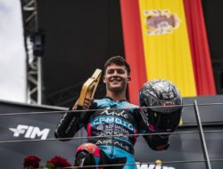 Holgado Bidik Titel Moto2 2026: Podium Pertama di Depan