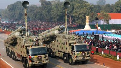 Adu Kekuatan 2 Raksasa Nuklir Asia: China sebagai Sasaran
