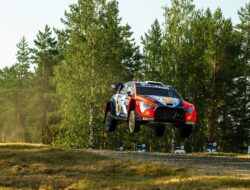 Hyundai Dua Besar di WRC Finlandia: Tanak Tanpa Pemimpin Awal
