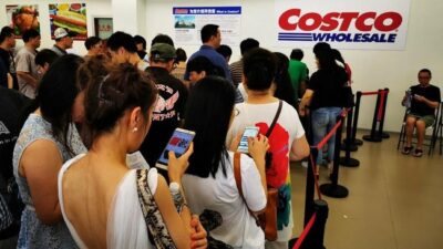 Trump Larang Delegasi Iran Belanja di Costco: Keputusan Polisinya Kontroversial