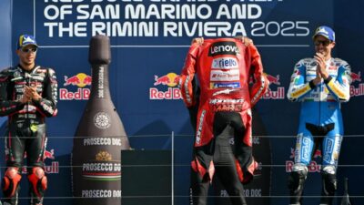 Marquez Tiru Selebrasi Messi di Podium Misano: Gaya MotoGP!