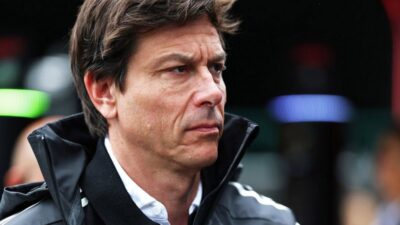 Verstappen Mengesankan di Sirkuit, Mengalahkan Semua Pembalap Lain