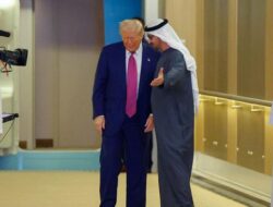 Trump Bertemu PM Qatar Setelah Serangan Israel: Pembahasan di Doha