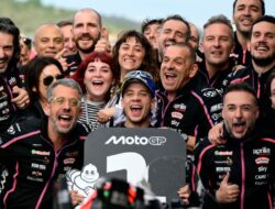 Biaggi: Bezzecchi Potensial Tantang Marquez di MotoGP 2026